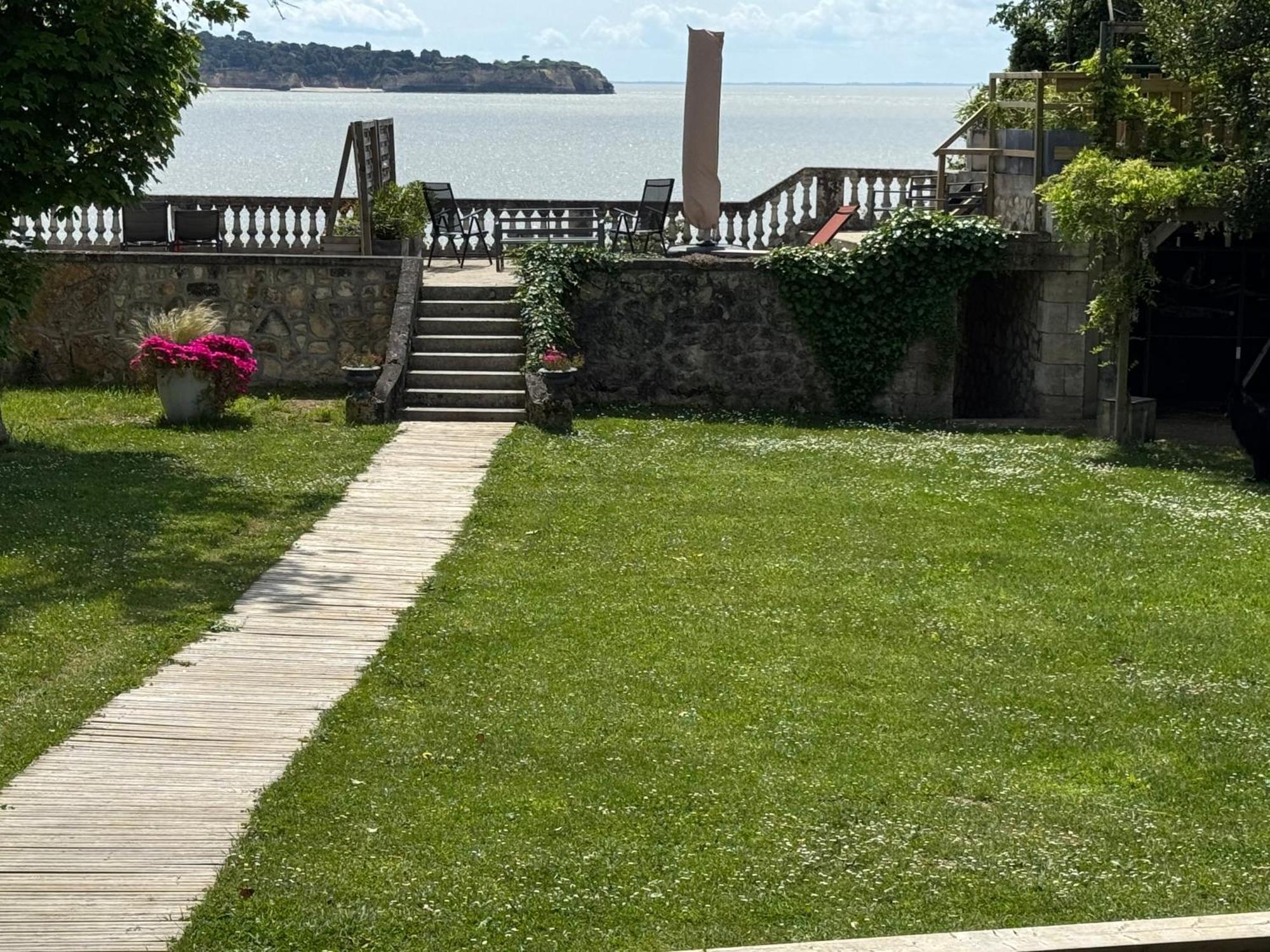 Villa TOUSVENTS Saint-Georges-de-Didonne Esterno foto